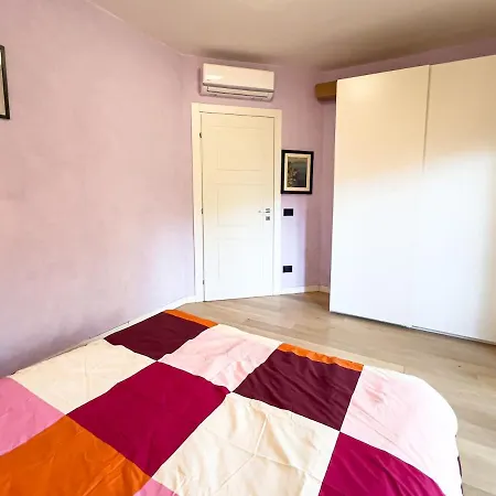 Apartment 2 Double Private Parking Fast Wifi