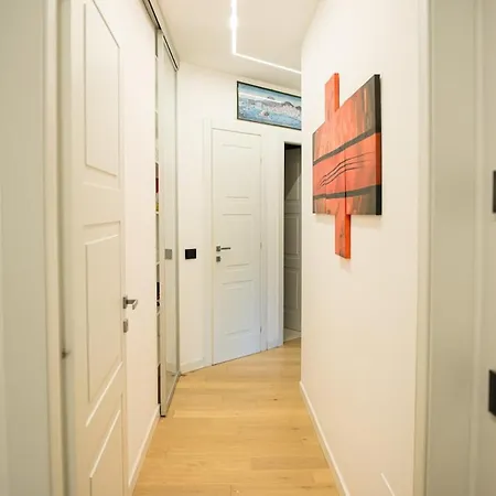 Apartment 2 Double Private Parking Fast Wifi *